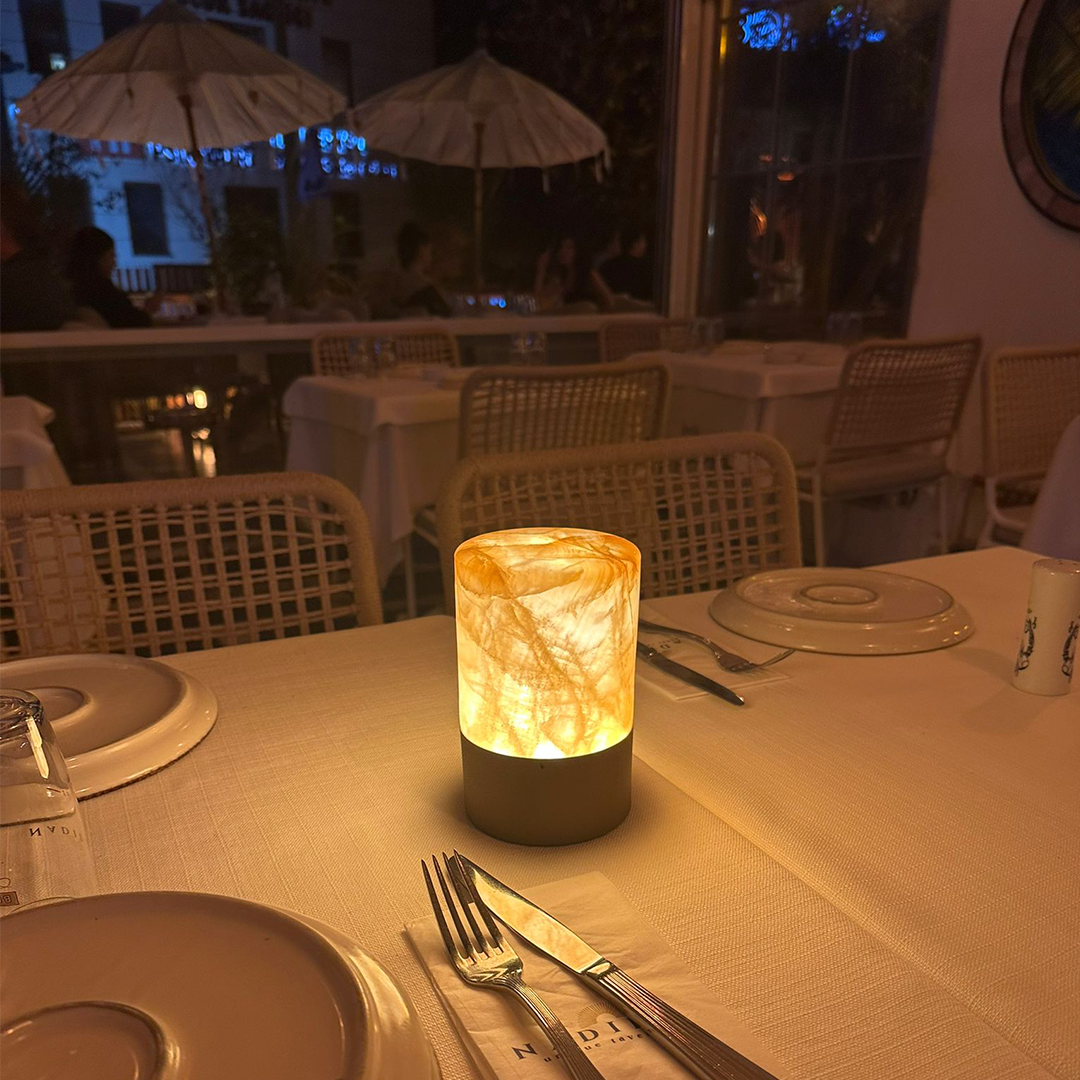 Mermer Şarjlı Masa Aydınlatması